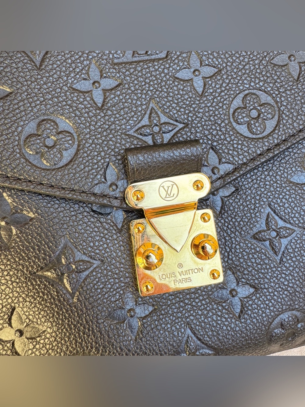 Louis Vuitton Empreinte Leather Métis Crossbody - Picture 5 of 14
